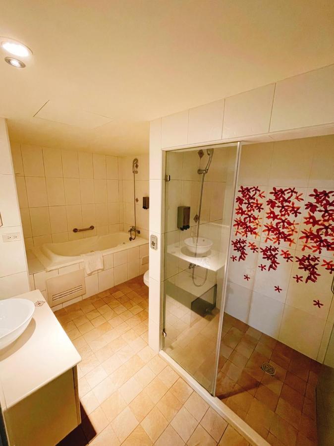 Joy Garden Hotel Гаосюн Экстерьер фото
